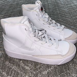 BRAND NEW YOUTH Nike Blazers